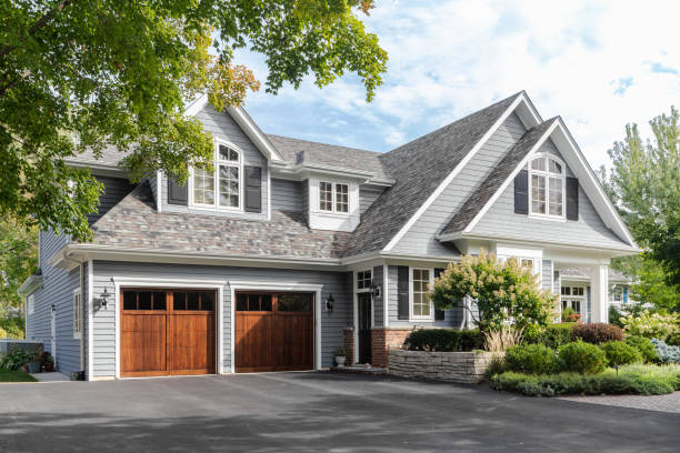 Best Roof Ventilation Installation  in Leland, MS